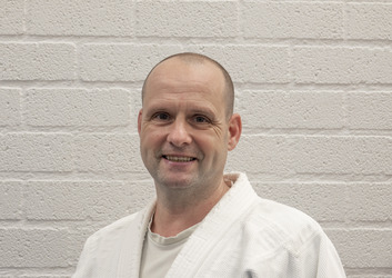 Portret van Bart van de Linden, Trainer van Budoclub Beek en Donk